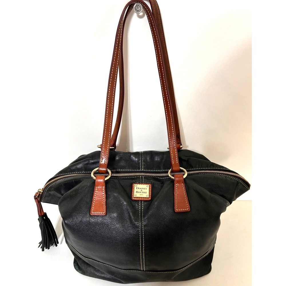 Dooney & Bourke‎ Wexford Leather Becky Shoulder Tote Black Red Liner Dust Bag